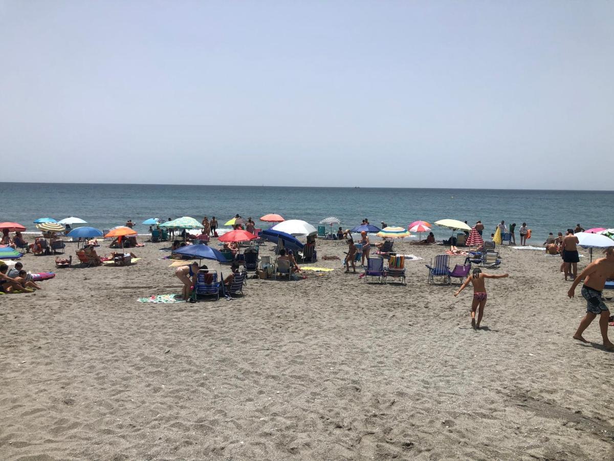 Rincon Mediterraneo 内尔哈 外观 照片